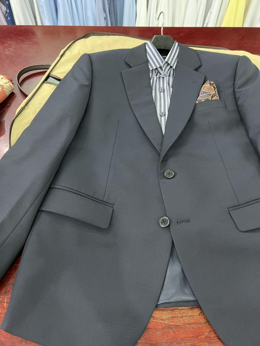 Tại sao nên chọn Nhà May Gia Huy để may vest cưới? #1 May vest cưới chú rể đẹp ở Bình Dương