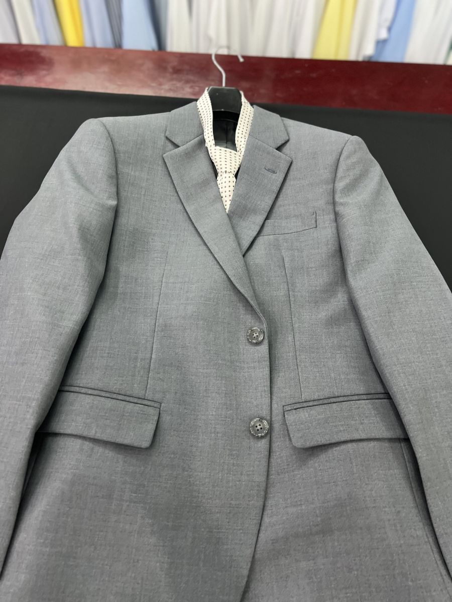 Tay nghề của thợ may tại địa chỉ may áo vest nam nữ | #1 Mua Vest Nam Ở Bàu Bàng: cao cấp chuẩn dáng1️⃣ 0947407080 Mr Ngọc